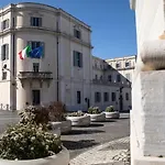 غاردا فندق