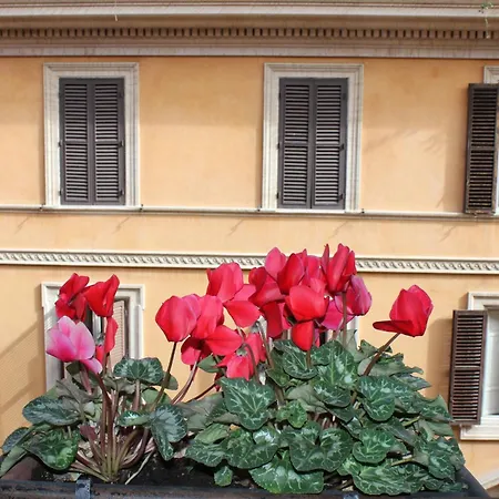 Garda Hotel 3*