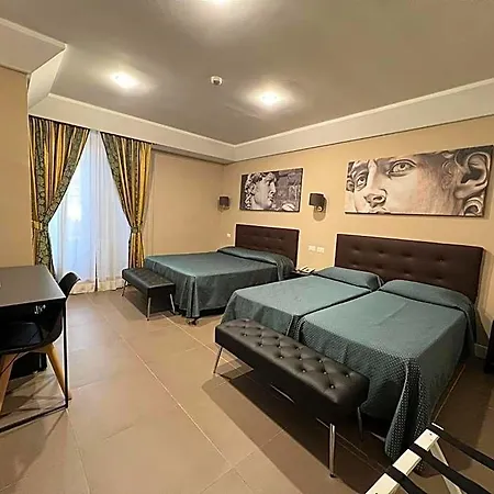 Otel Garda